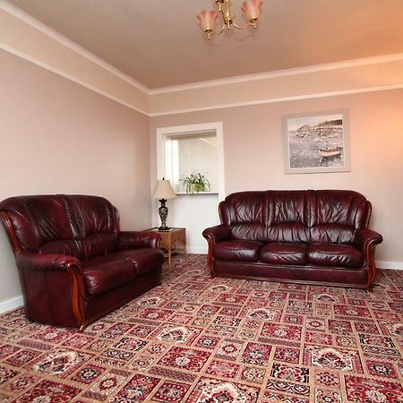Three Bedroom Holiday House In אובאן מראה חיצוני תמונה